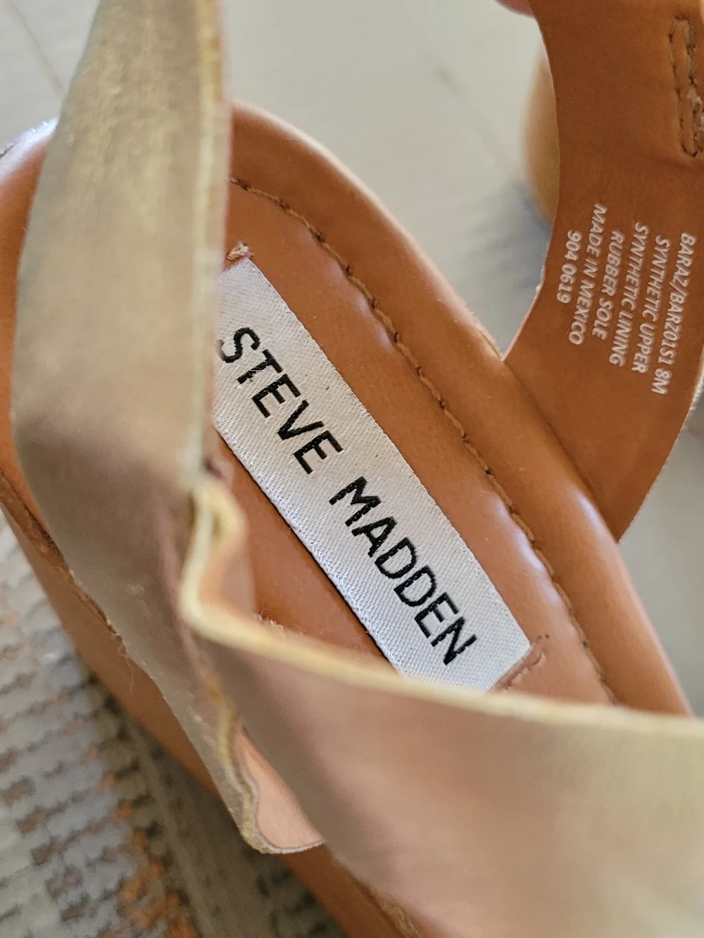 Steve Madden Metallic Gold Platform Wedge Sandals Size 8